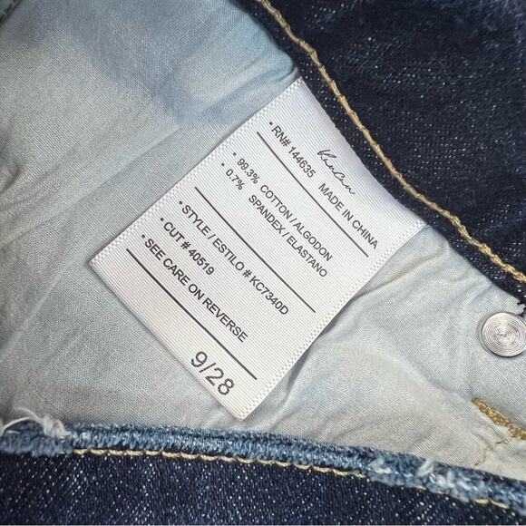 KanCan Dark Wash Luke high rise flare jeans SZ 9/28 - Picture 5 of 8